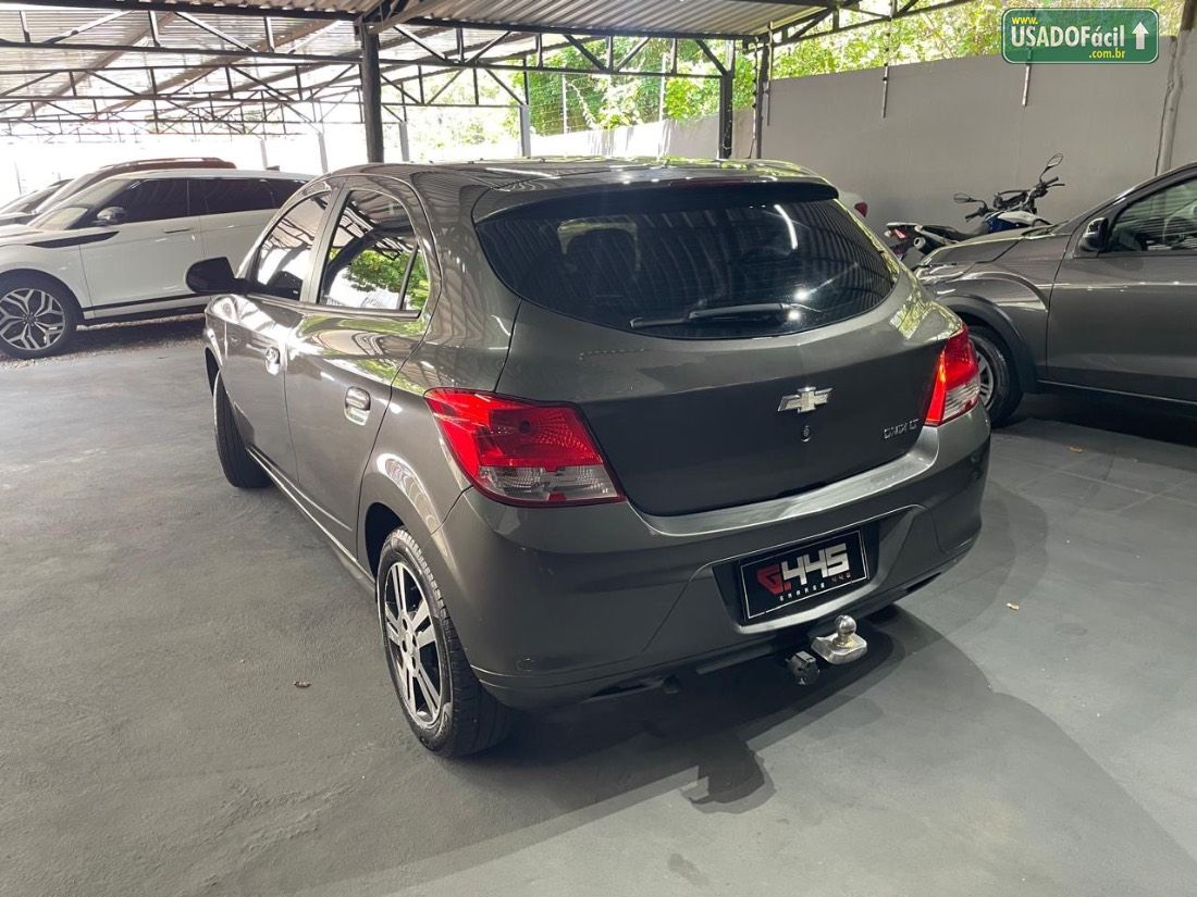 CHEVROLET/GM Onix Hatch LT 1.0 Mecânico Flex 2014/2015 — foto 5 de 11