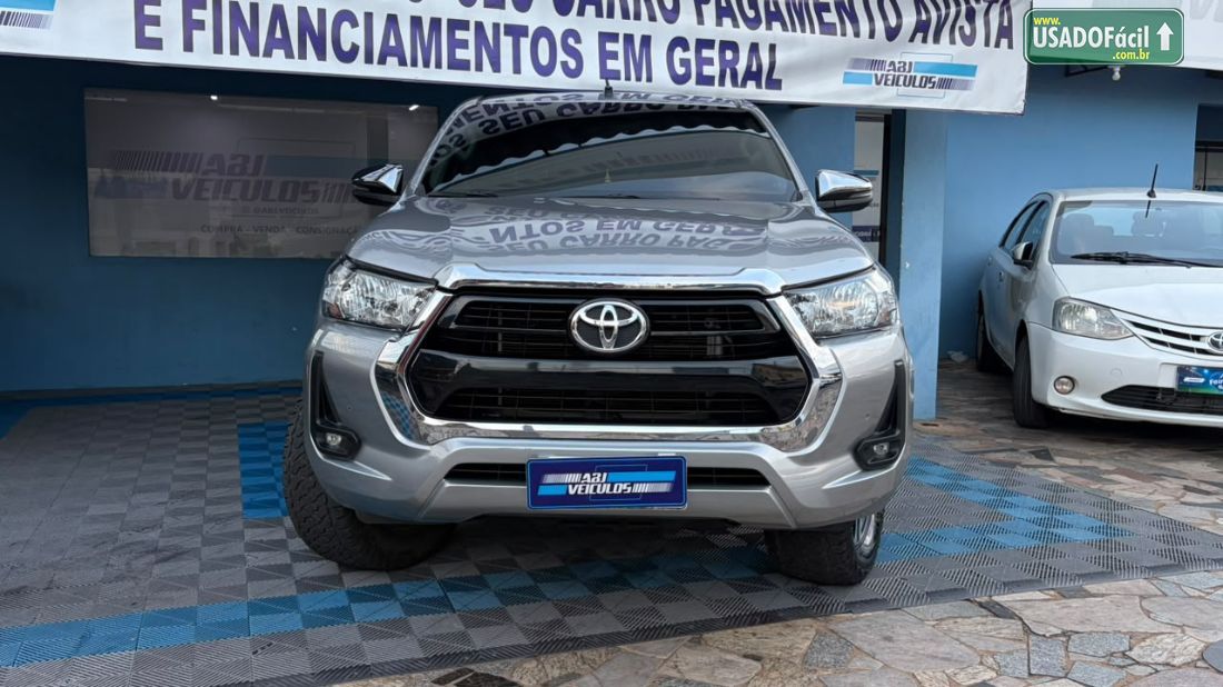 Toyota Hilux SRV CD 2.7 4x4 Automático Flex 2020/2021 — foto 2 de 13