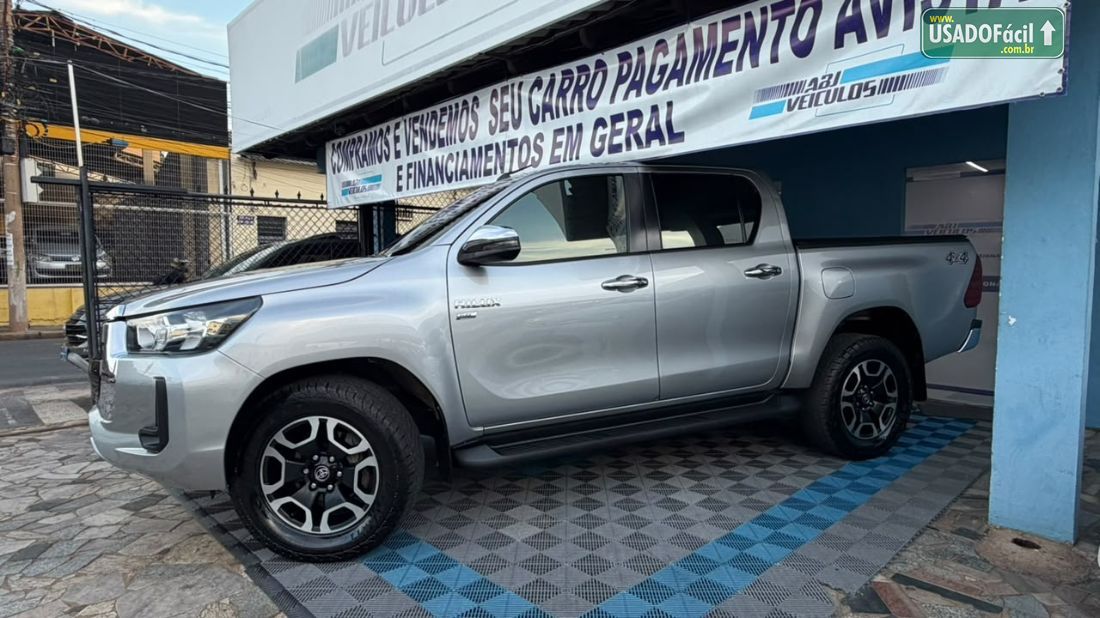 Toyota Hilux SRV CD 2.7 4x4 Automático Flex 2020/2021 — foto 8 de 13
