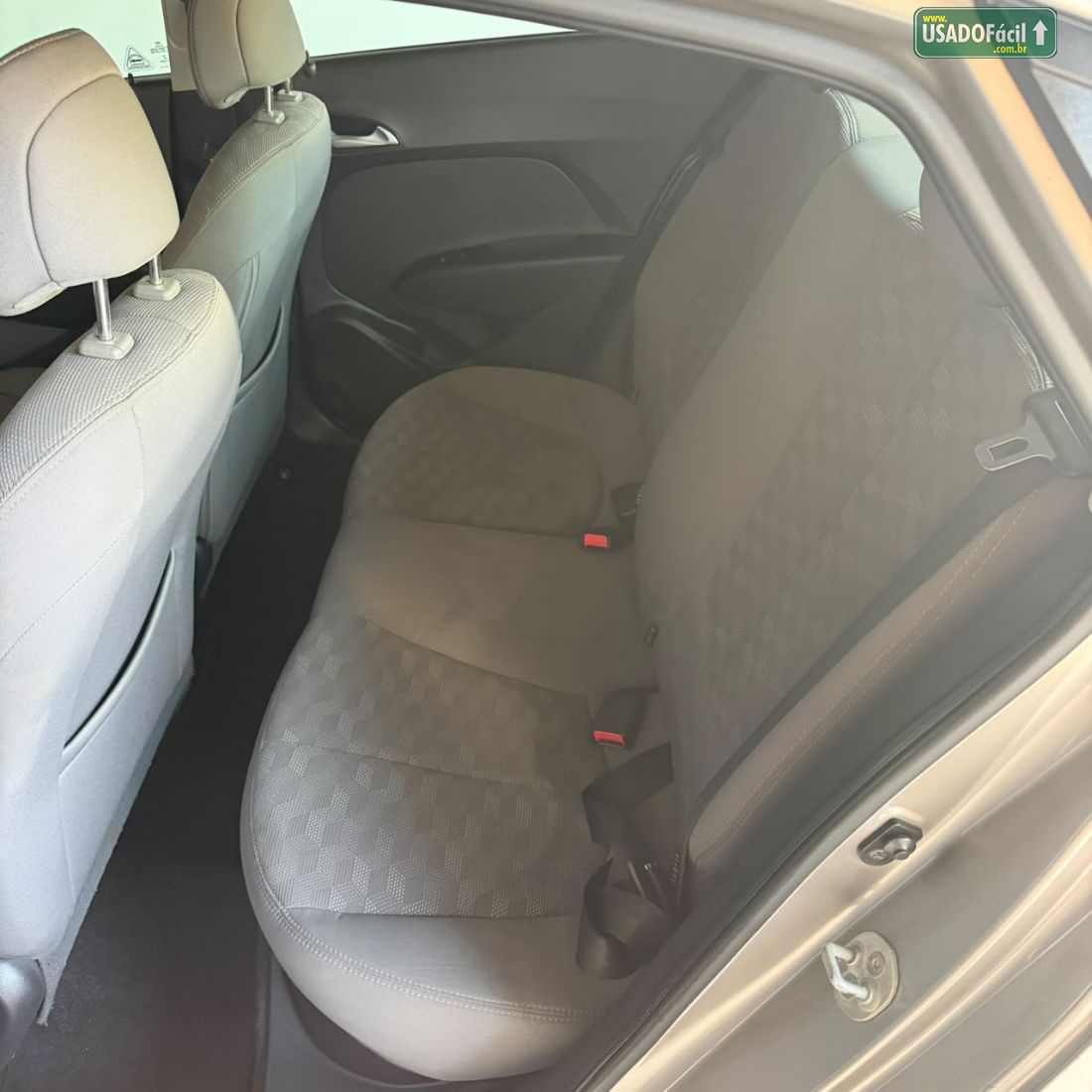 Hyundai HB20S Sedan Comfort Style 1.6 Automático Flex 2016/2016 — foto 14 de 15