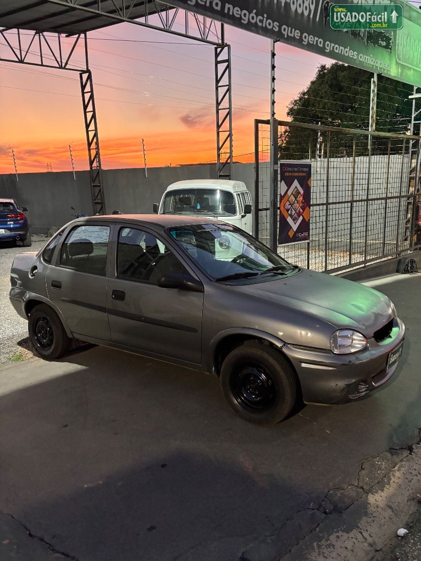 CHEVROLET/GM Corsa Sedan 1.0 MPFI 2004/2004 — foto 3 de 6