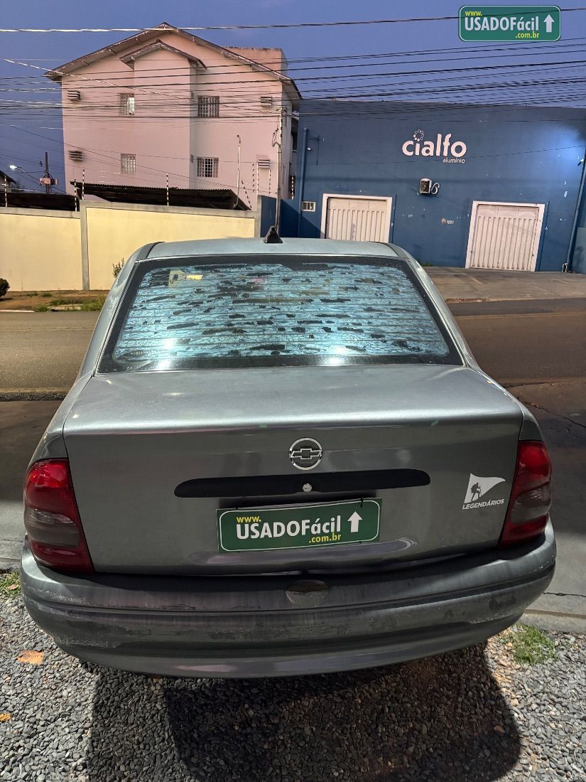 CHEVROLET/GM Corsa Sedan 1.0 MPFI 2004/2004 — foto 5 de 6