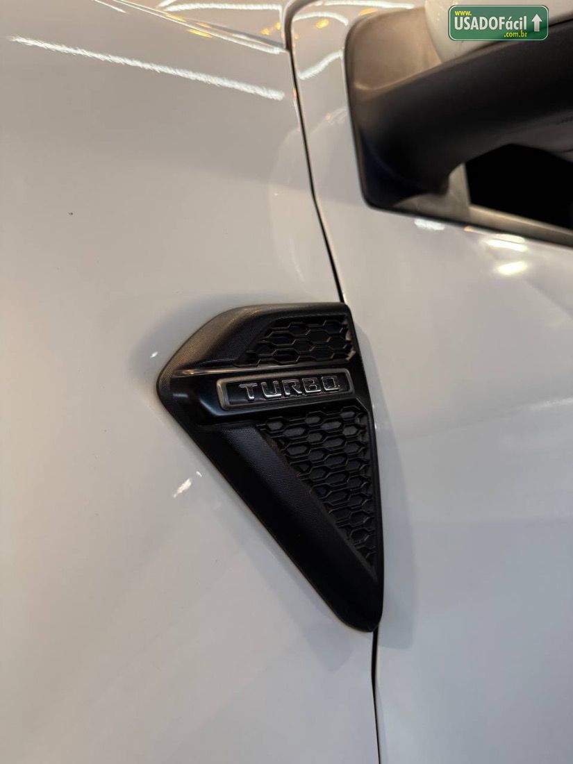 Fiat Strada Ranch CD 1.0 Turbo Automático Flex 2023/2024 — foto 9 de 17