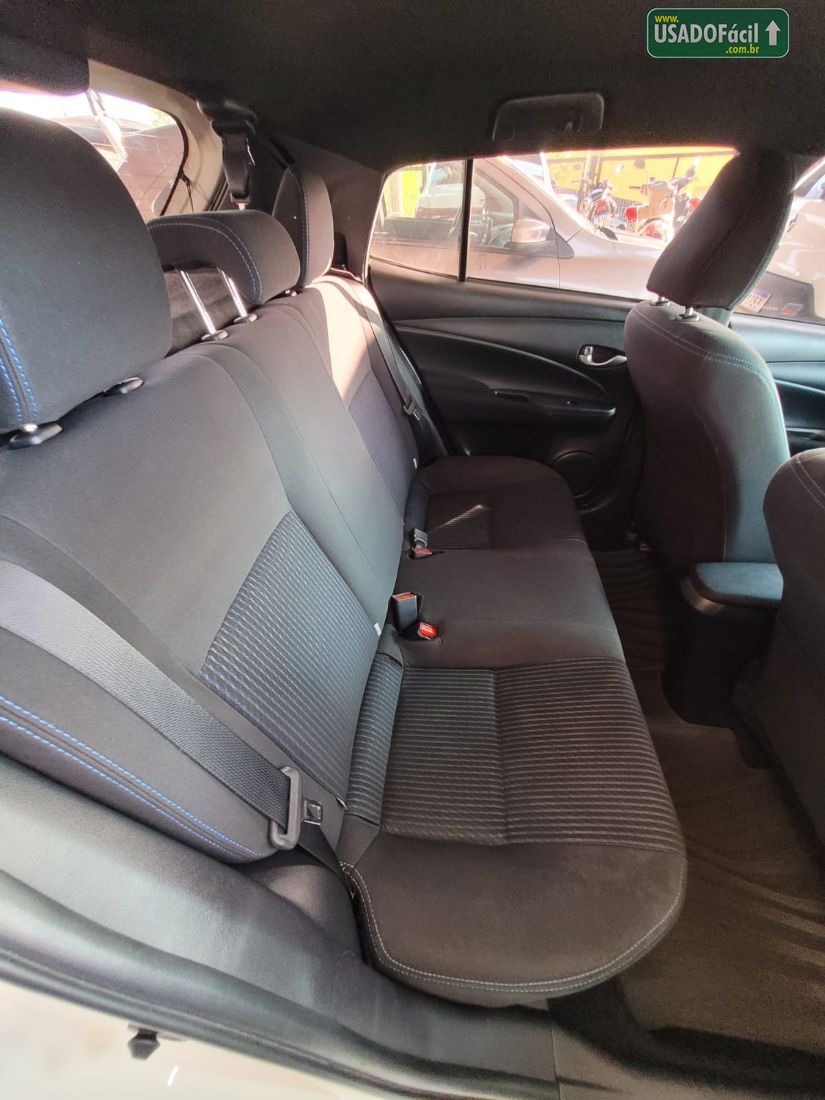 Toyota Yaris Hatch XL Plus Tech 1.3 Automático Flex 2019/2019 — foto 9 de 14