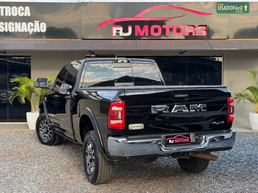 RAM Ram 3500 Limited Longhorn CD 6.7 Turbo Diesel 2022/2022 — foto 4 de 12