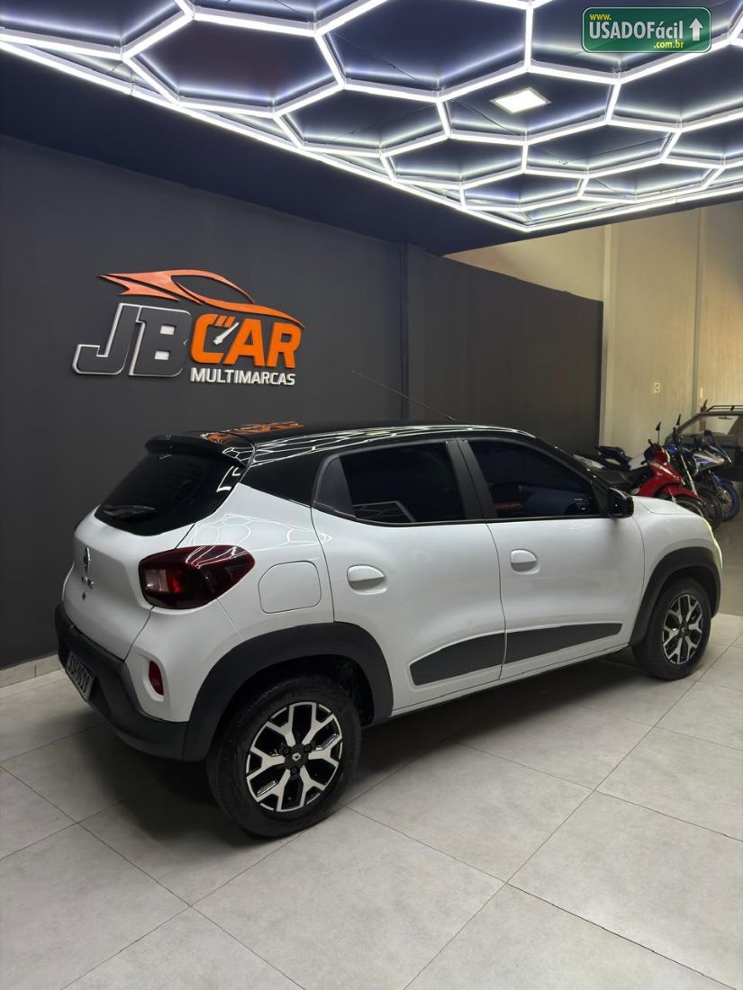 Renault Kwid Intense 1.0 Mecânico Flex 2023/2024 — foto 4 de 7