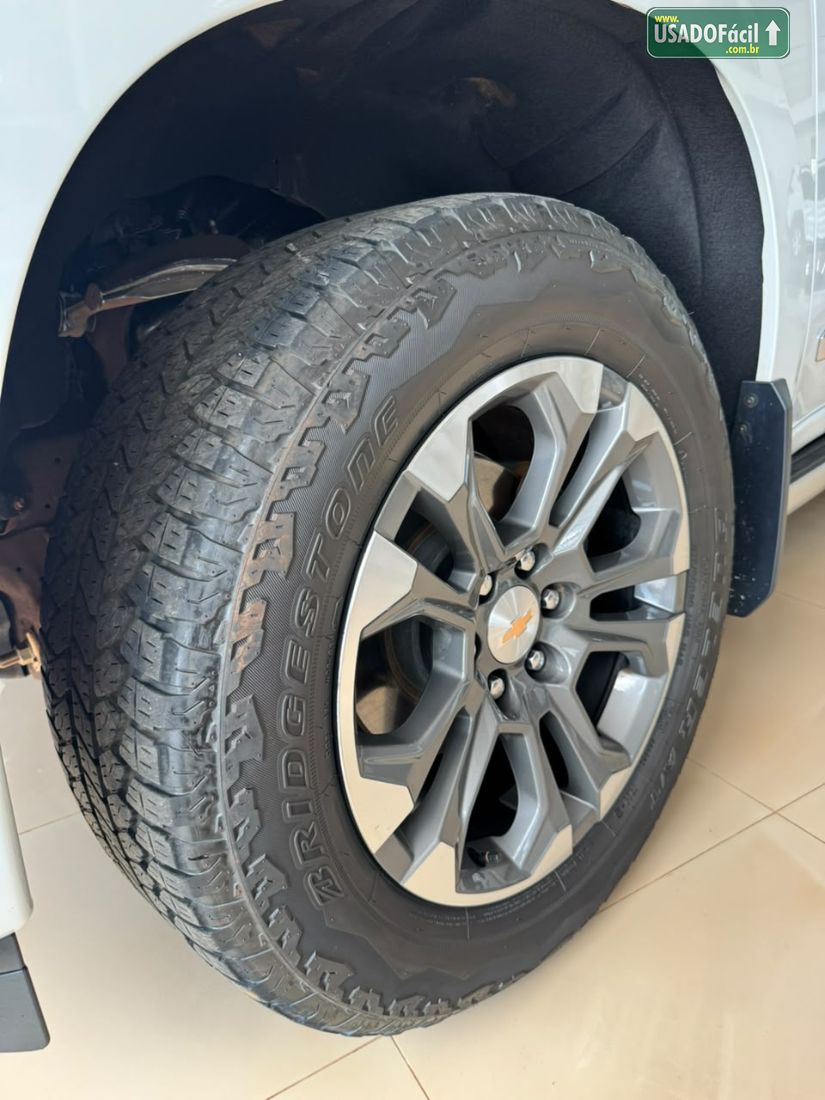 CHEVROLET/GM Silverado High Country 5.3 V8 AWD Automático 2025/2026 — foto 13 de 30