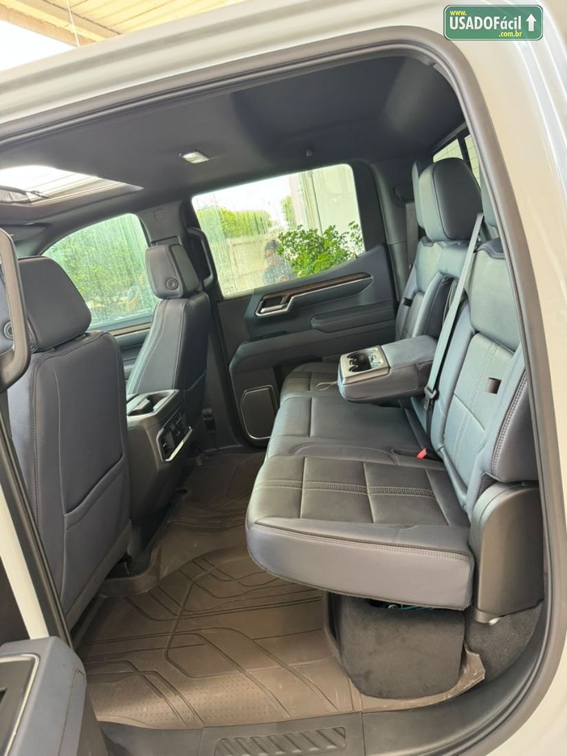 CHEVROLET/GM Silverado High Country 5.3 V8 AWD Automático 2025/2026 — foto 20 de 30