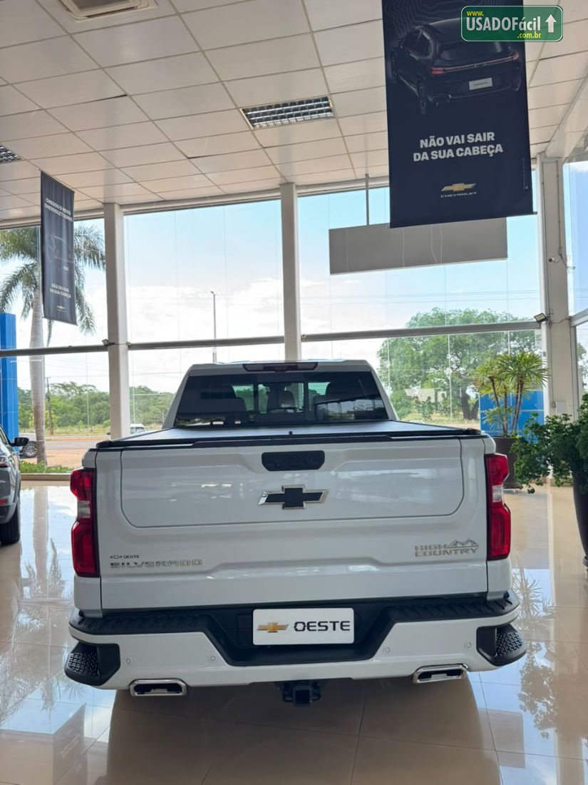 CHEVROLET/GM Silverado High Country 5.3 V8 AWD Automático 2025/2026 — foto 7 de 30