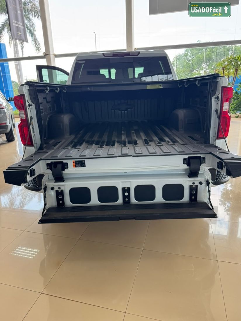 CHEVROLET/GM Silverado High Country 5.3 V8 AWD Automático 2025/2026 — foto 8 de 30