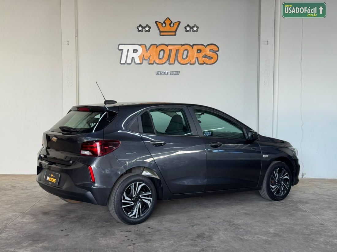 CHEVROLET/GM Onix Hatch LT 1.0 Mecânico Flex 2023/2024 — foto 3 de 10