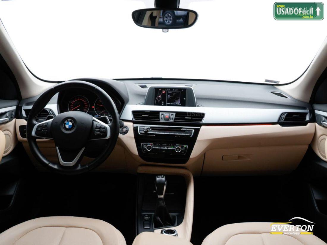 BMW BMW X1 S 20i 2.0 Turbo Active Flex 2017/2017 — foto 13 de 22