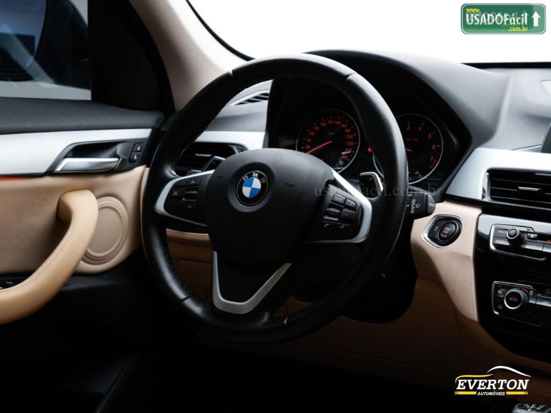 BMW BMW X1 S 20i 2.0 Turbo Active Flex 2017/2017 — foto 15 de 22
