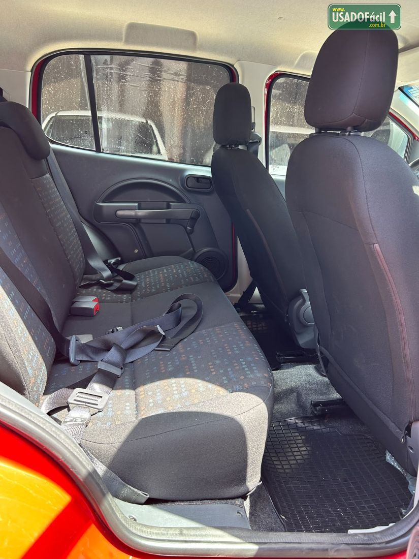 Fiat Uno Vivace 1.0 EVO Fire Flex 5P 2014/2014 — foto 7 de 10