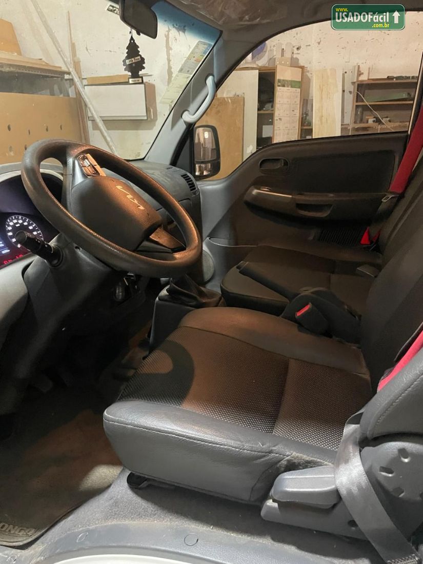 Kia Motors Bongo K-2500 2.5 4x4 TB Diesel 2024/2024 — foto 4 de 4