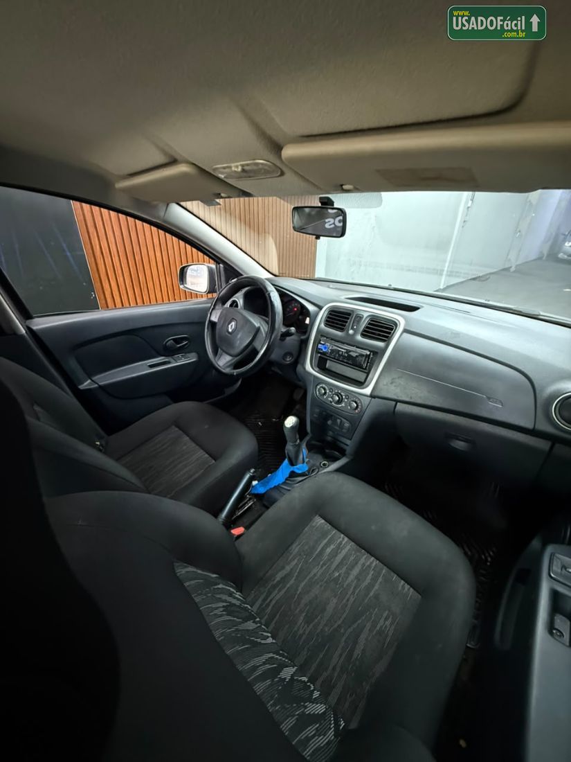 Renault Logan Authentique 1.0 Flex 2018/2019 — foto 9 de 16