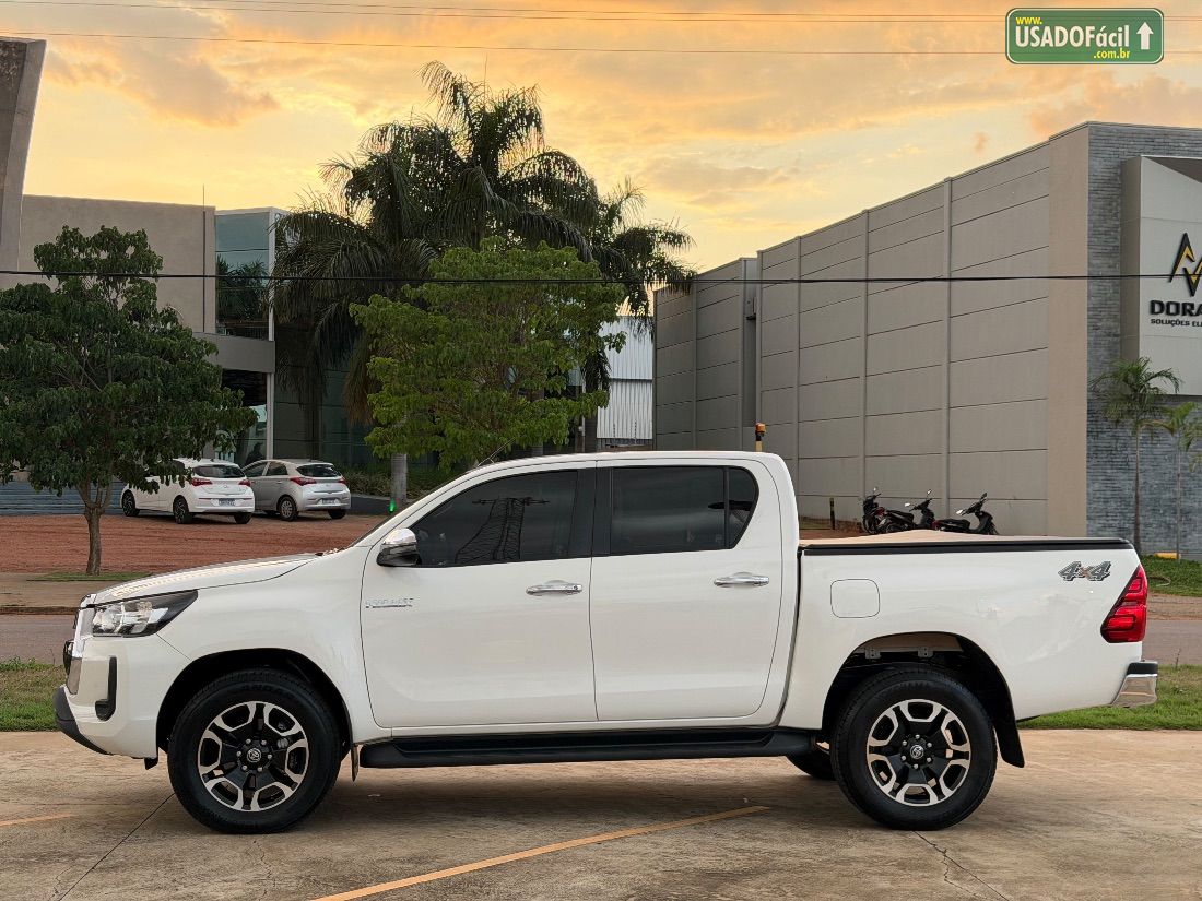 Toyota Hilux SRV CD 2.8 4x4 TDI Automático Diesel 2022/2022 — foto 10 de 15