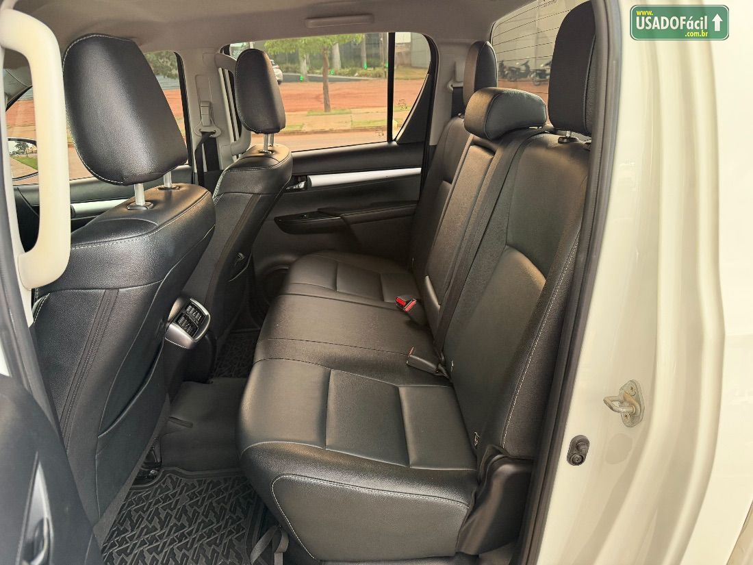 Toyota Hilux SRV CD 2.8 4x4 TDI Automático Diesel 2022/2022 — foto 9 de 15