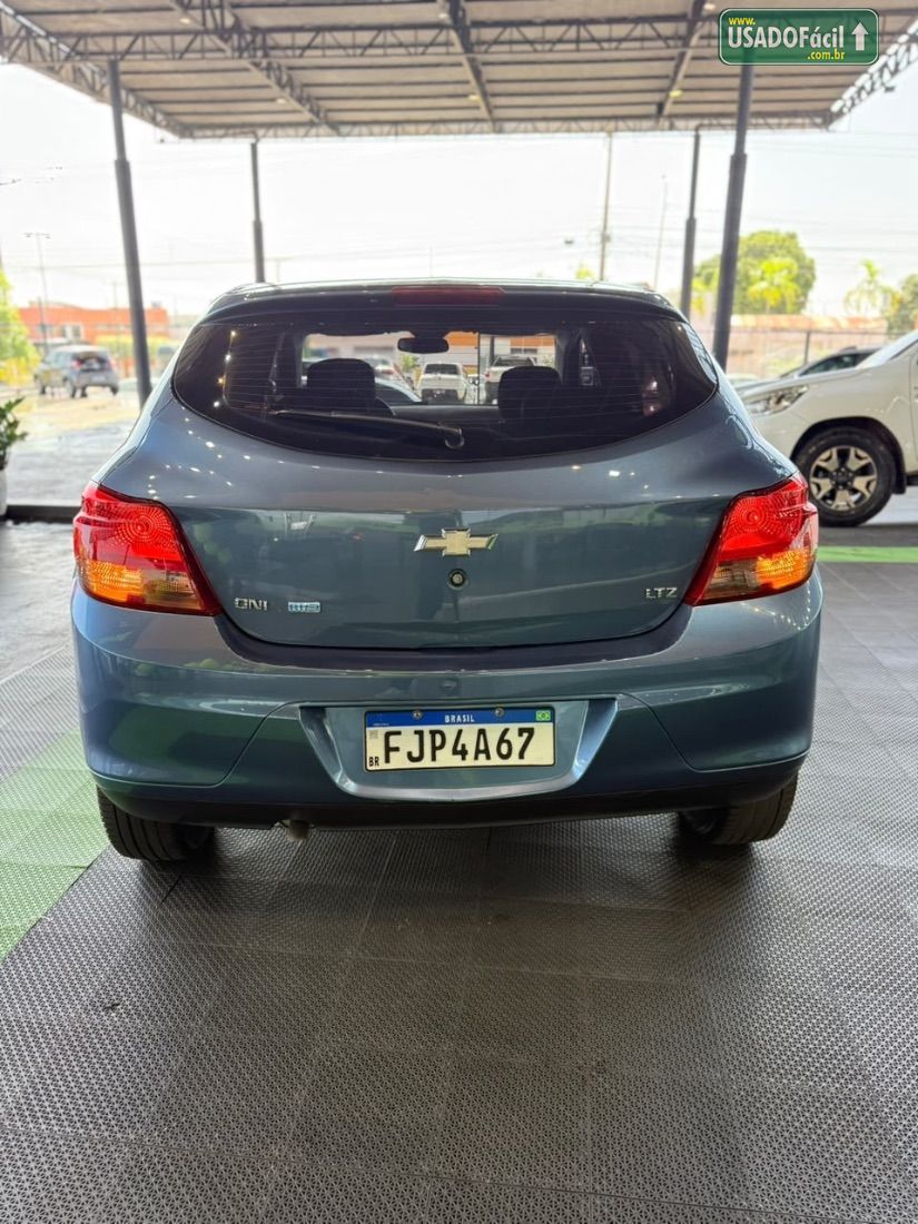 CHEVROLET/GM Onix Hatch LTZ 1.4 Automático Flex 2013/2014 — foto 6 de 12