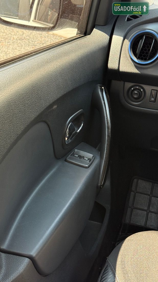 Renault Sandero GT Line 1.6 Flex 5P 2017/2018 — foto 12 de 16