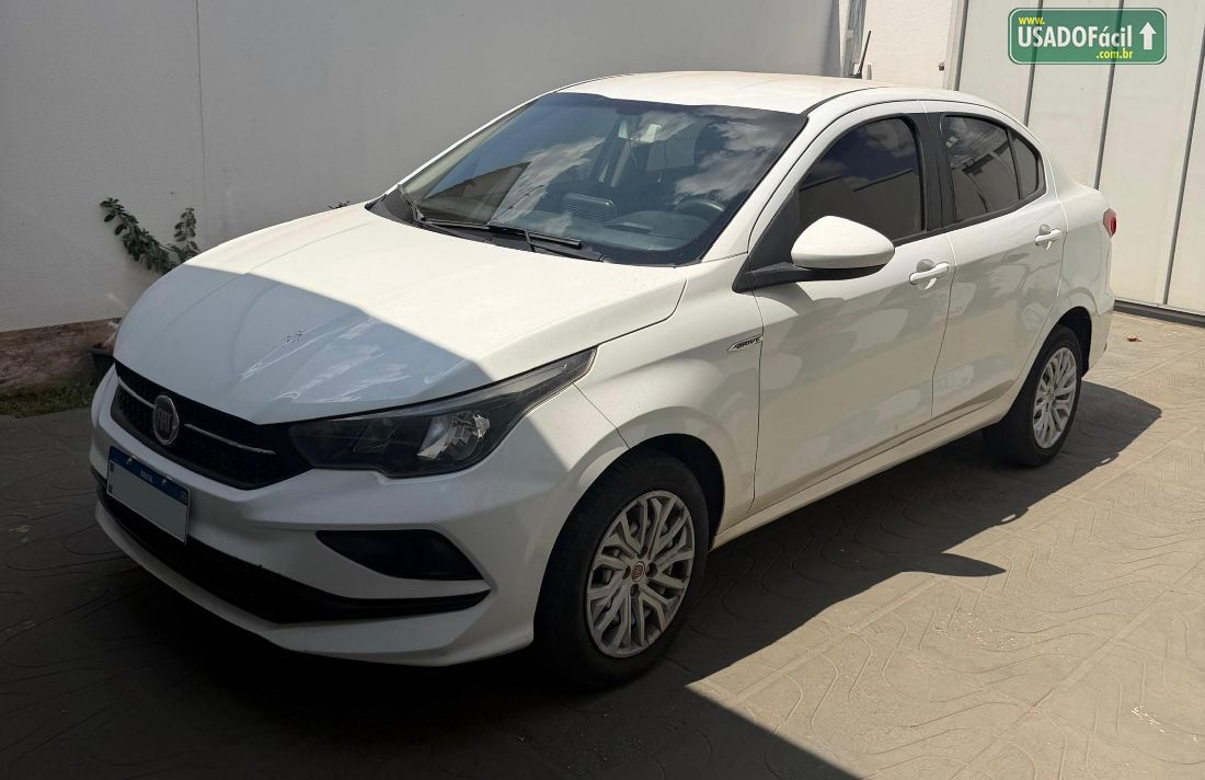 Fiat Cronos Drive 1.3 Mecânico Flex 2019/2020 — foto 2 de 5