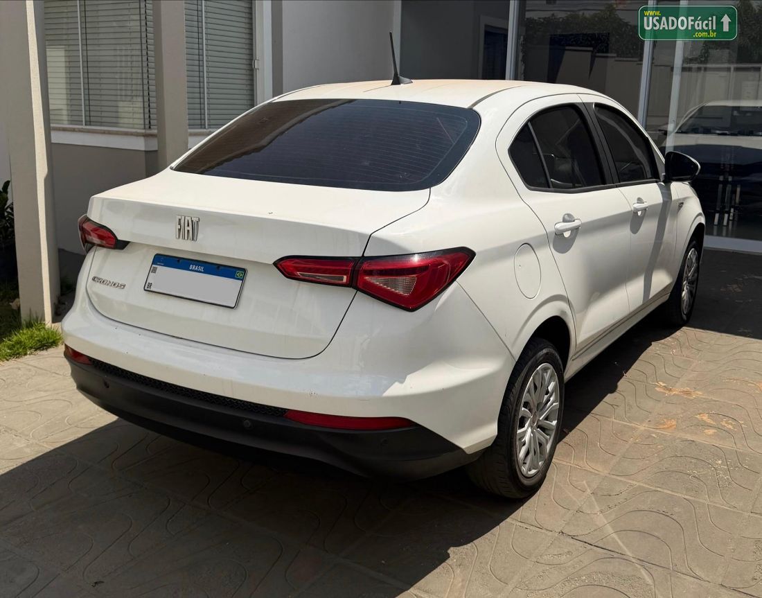 Fiat Cronos Drive 1.3 Mecânico Flex 2019/2020 — foto 4 de 5