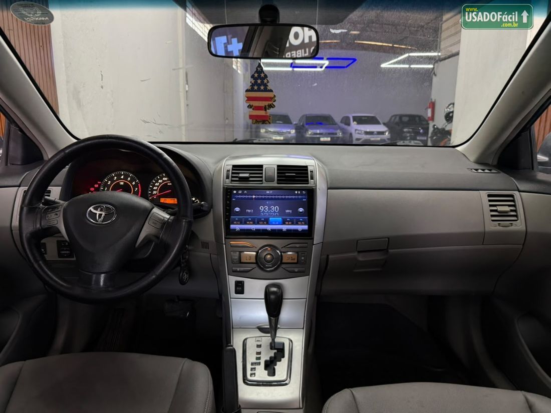 Toyota Corolla GLi 1.8 Automático Flex 2012/2013 — foto 11 de 19