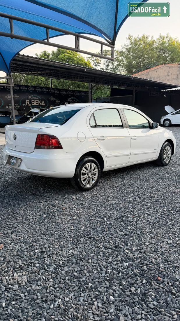 Volkswagen Voyage City 1.0 Mi Total Flex 2010/2011 — foto 3 de 14