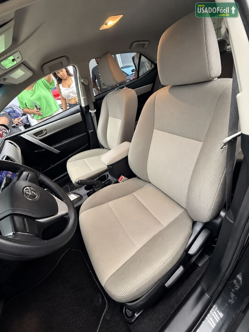 Toyota Corolla GLi 1.8 Automático Flex 2017/2018 — foto 5 de 17