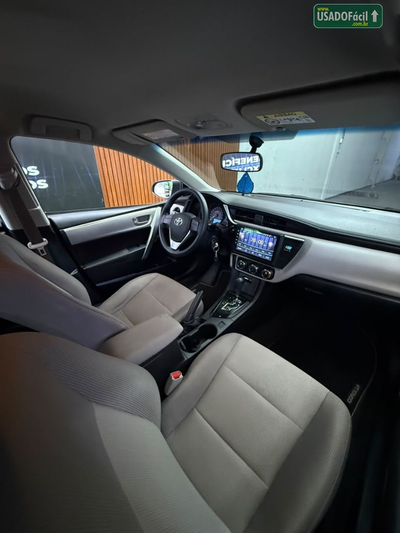 Toyota Corolla GLi 1.8 Automático Flex 2017/2018 — foto 8 de 17
