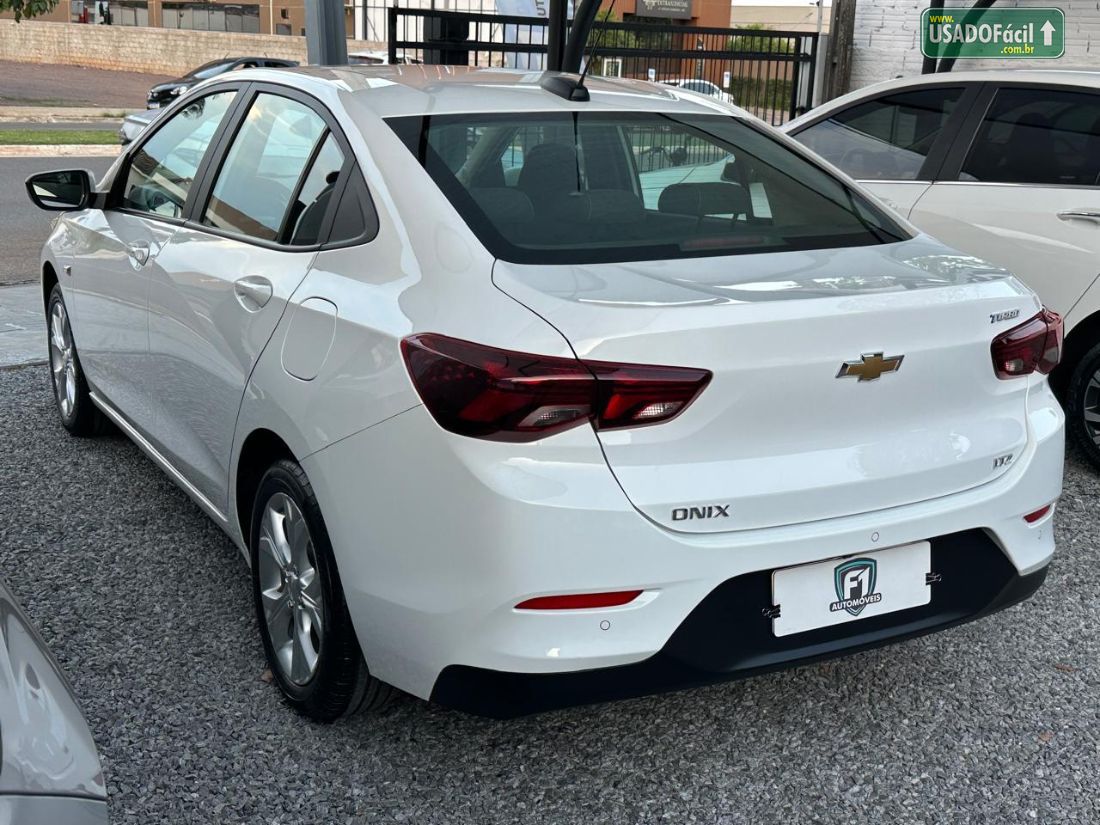 CHEVROLET/GM Onix Sedan Plus LTZ 1.0 Turbo Automático Flex 2022/2023 — foto 2 de 13