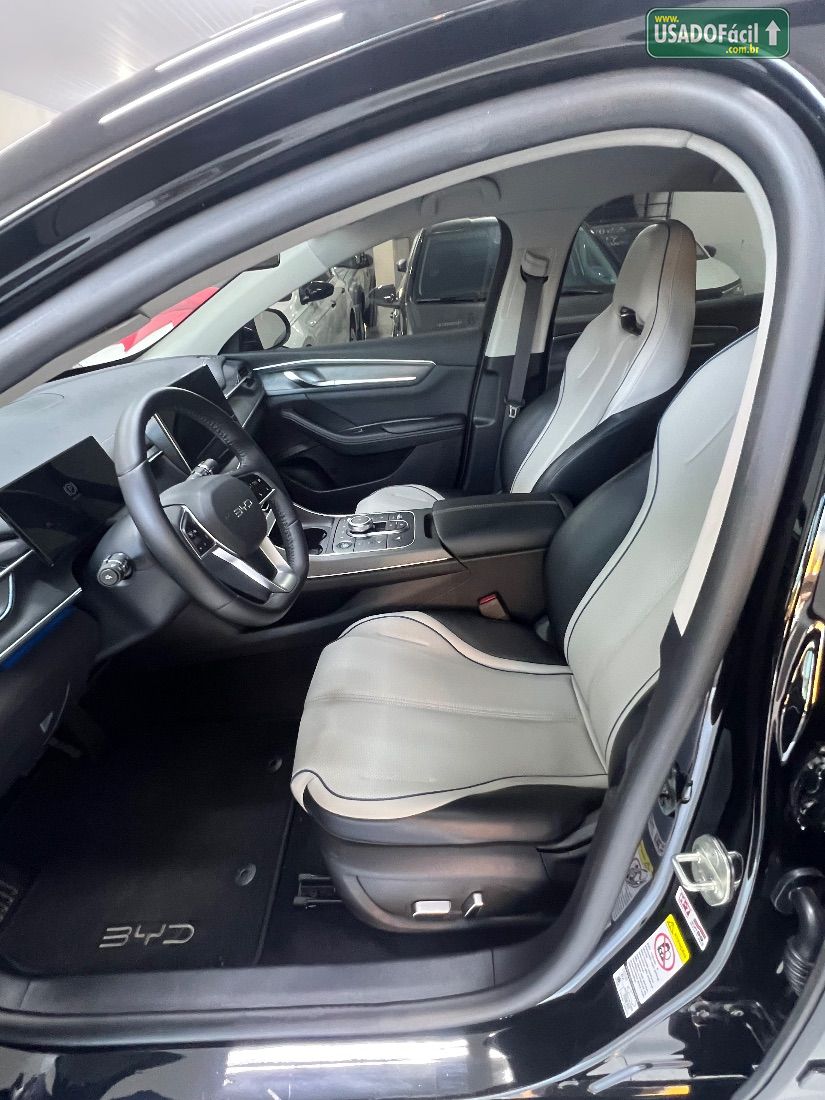 BYD BYD King GS 1.5 Automático Híbrido 2024/2025 — foto 12 de 14