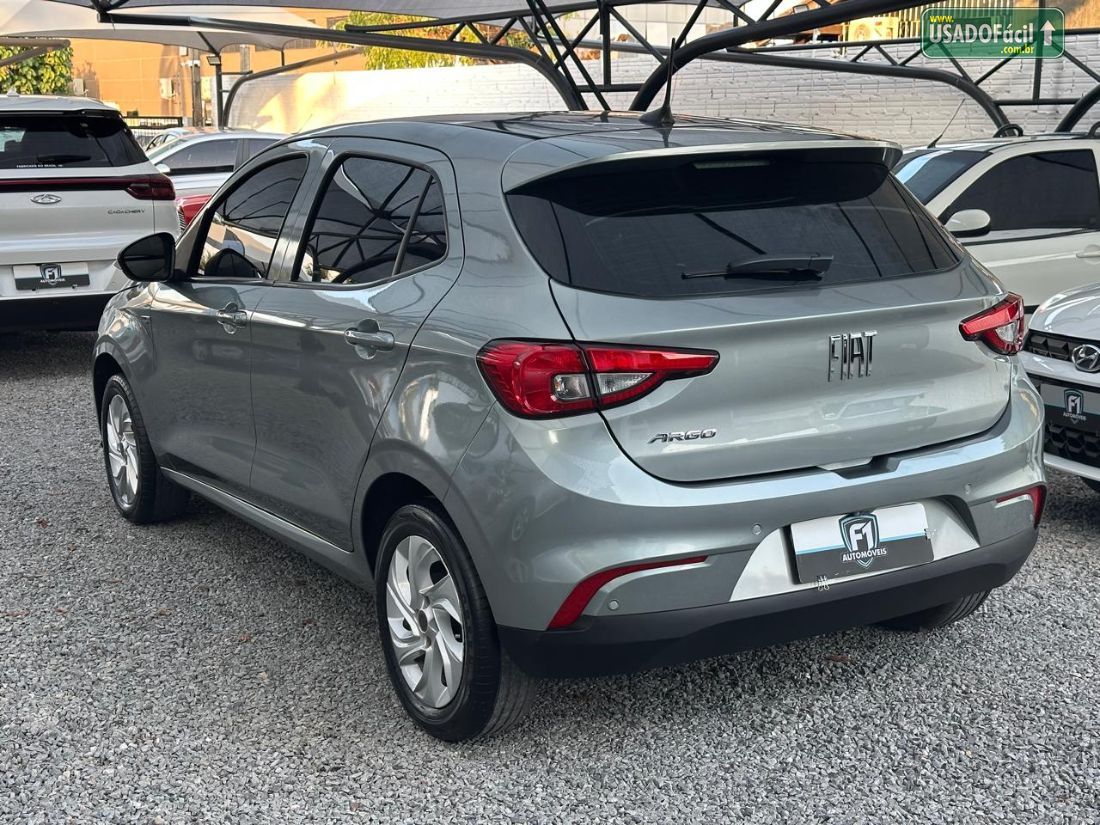 Fiat Argo Drive 1.3 Flex 2017/2018 — foto 2 de 18