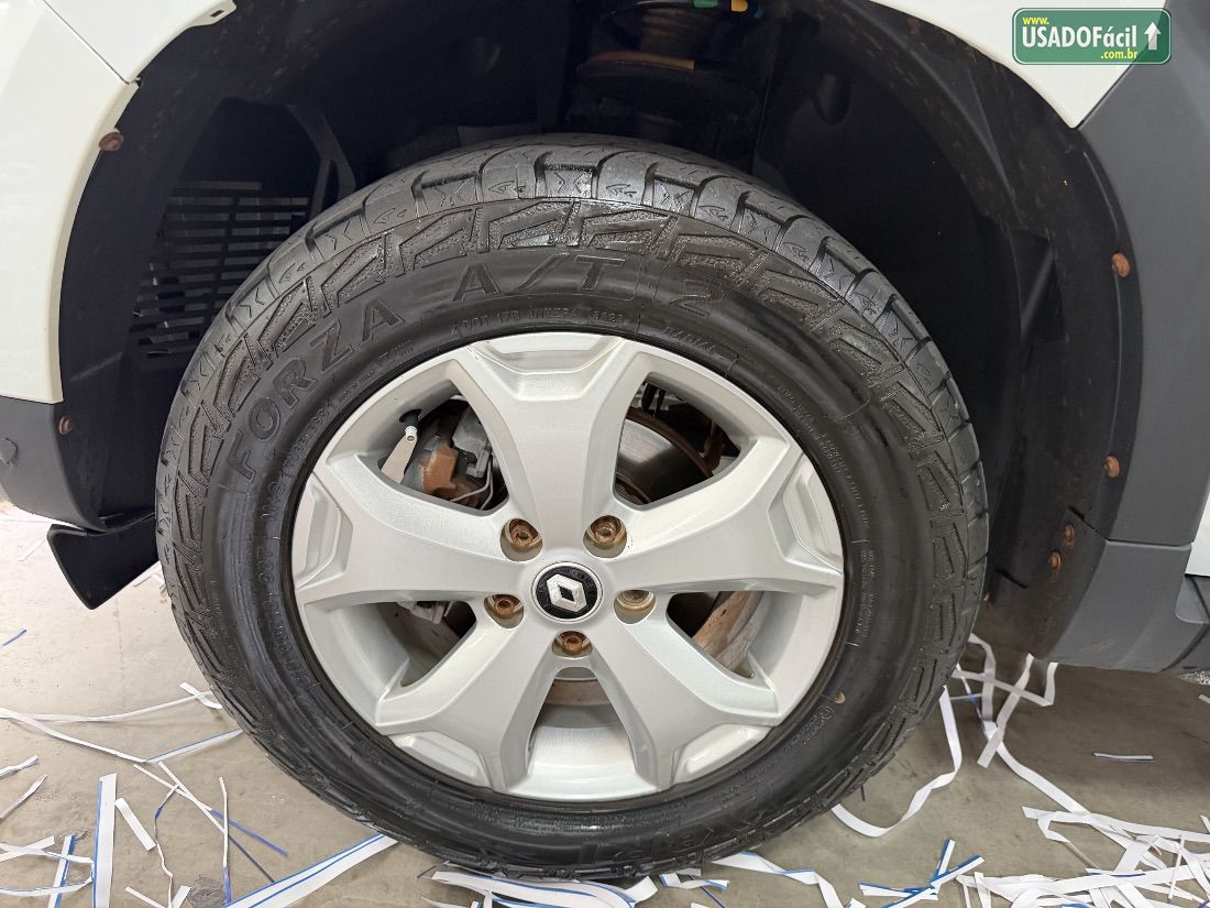 Renault Duster Zen 1.6 Mecânico Flex 2022/2023 — foto 16 de 17