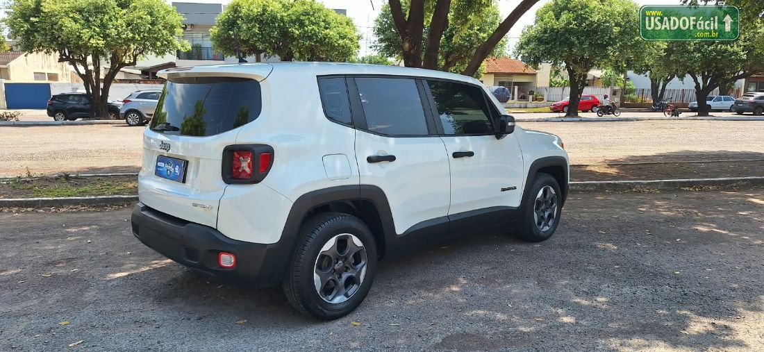 Jeep Renegade Sport 1.8 4x2 Mecânico Flex 2015/2016 — foto 4 de 10
