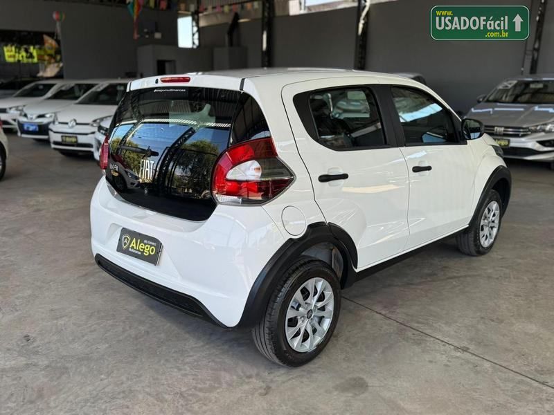 Fiat Mobi Like Flex 2023/2024 — foto 6 de 14