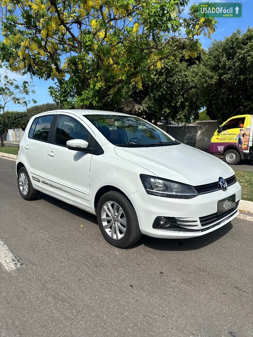 Volkswagen Fox Connect 1.6 4P Flex 2019/2020 — foto 3 de 10