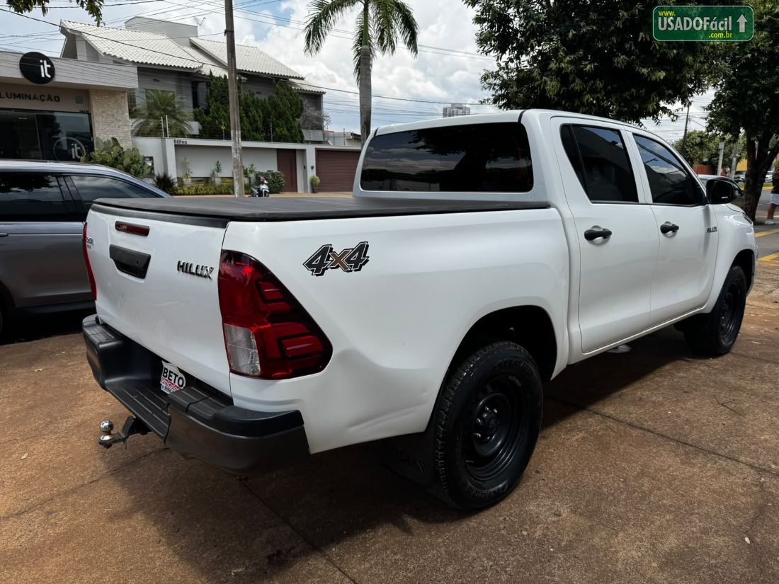 Toyota Hilux CD 2.8 4x4 Mecânico Diesel 2022/2022 — foto 3 de 11