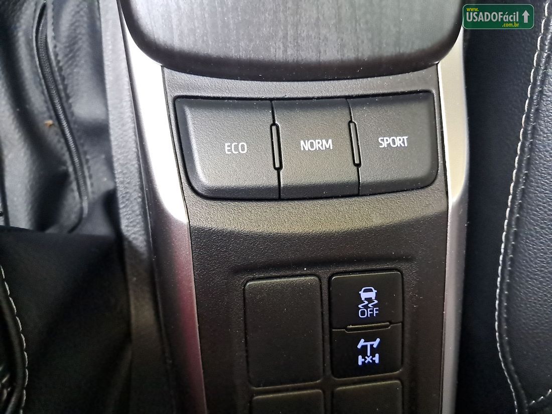 Toyota Hilux SW4 SRX Platinum 2.8 4x4 Turbo Automático Diesel 2025/2025 — foto 14 de 15