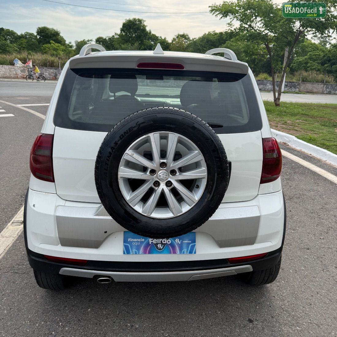 Volkswagen CrossFox 1.6 Mi Total Flex 2012/2013 — foto 5 de 10