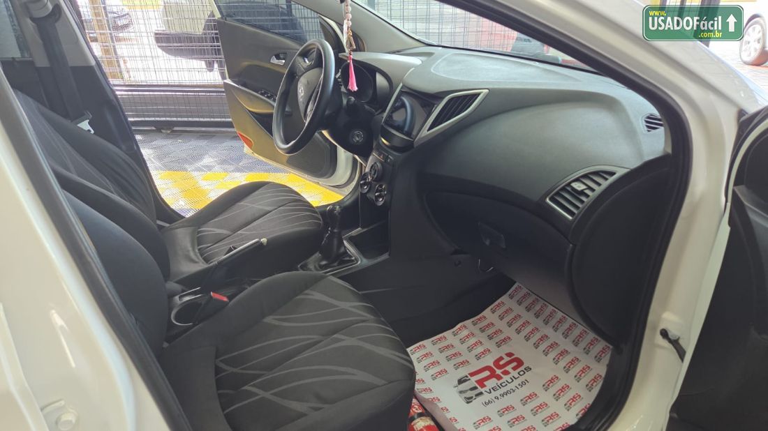 Hyundai HB20 Hatch Comfort 1.0 Flex 2013/2013 — foto 5 de 7