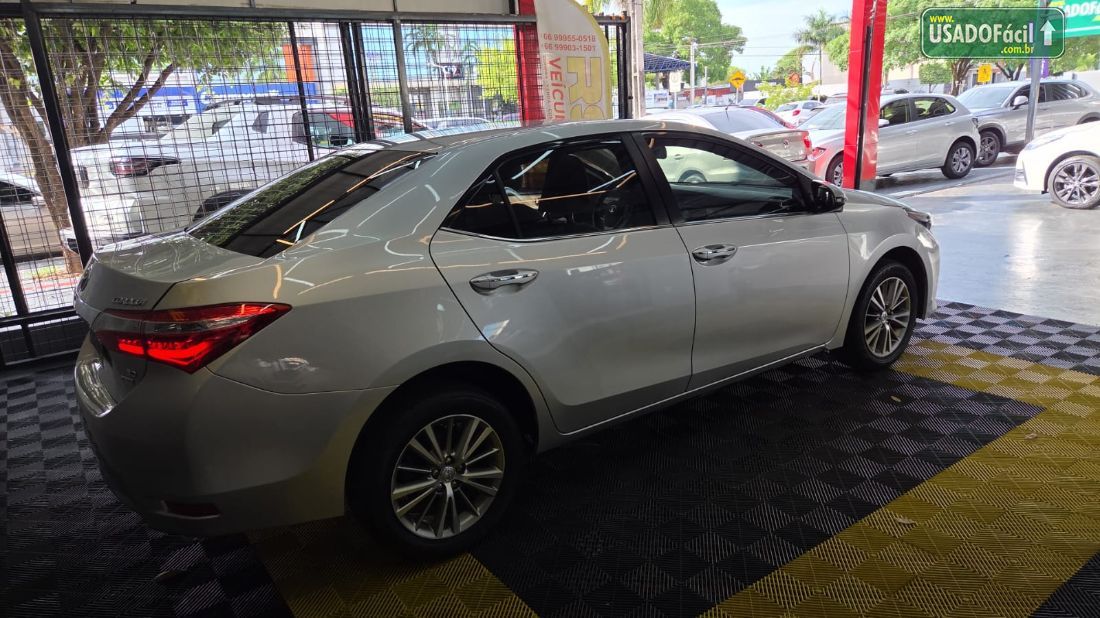 Toyota Corolla Altis 2.0 Automático Flex 2014/2015 — foto 2 de 7