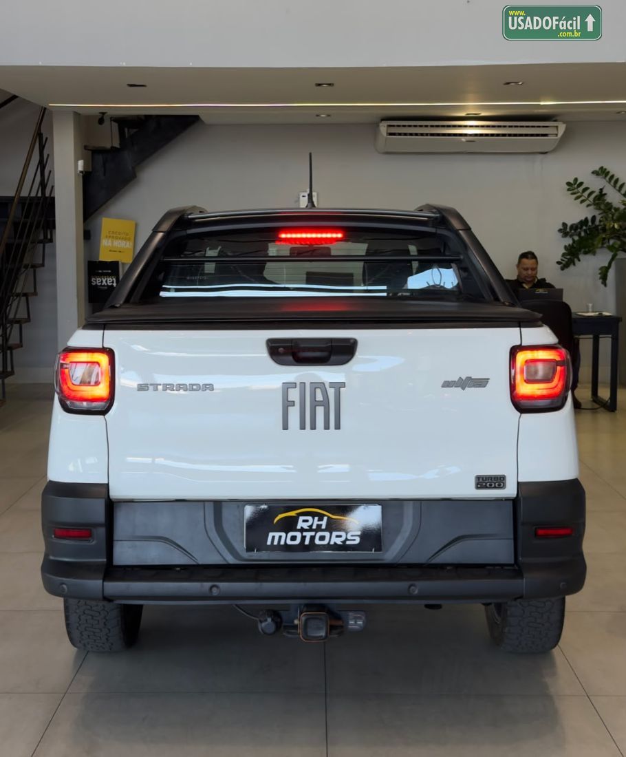 Fiat Strada Ultra CD 1.0 Turbo Automático Flex 2023/2024 — foto 5 de 14