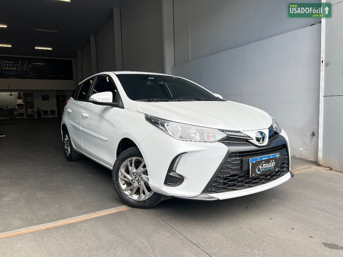 Toyota Yaris Hatch XS 1.5 Automático Flex 2022/2023 — foto 2 de 15