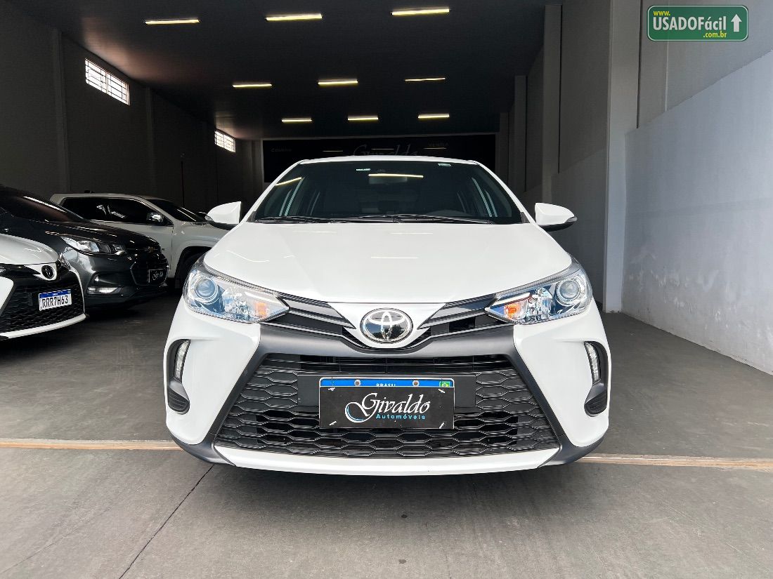 Toyota Yaris Hatch XS 1.5 Automático Flex 2022/2023 — foto 3 de 15