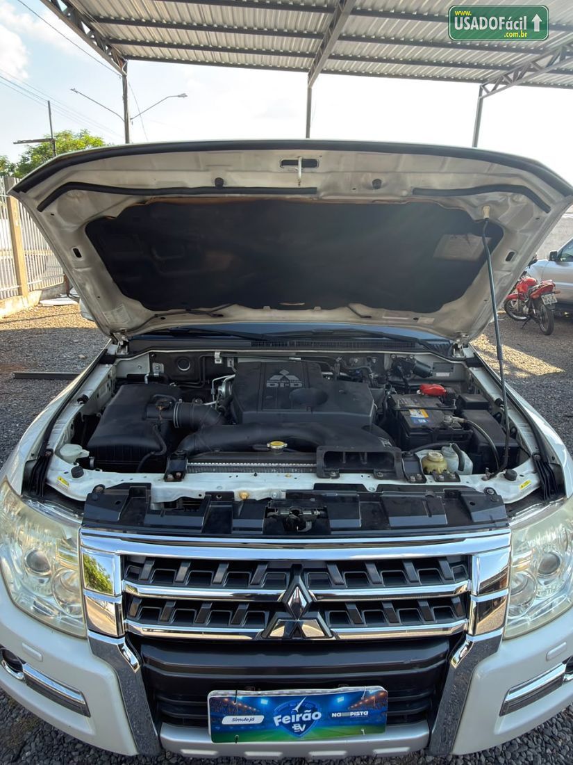 Mitsubishi Pajero HPE 3.2 4x4 Turbo Intercooler Automático Diesel 2015/2016 — foto 14 de 15