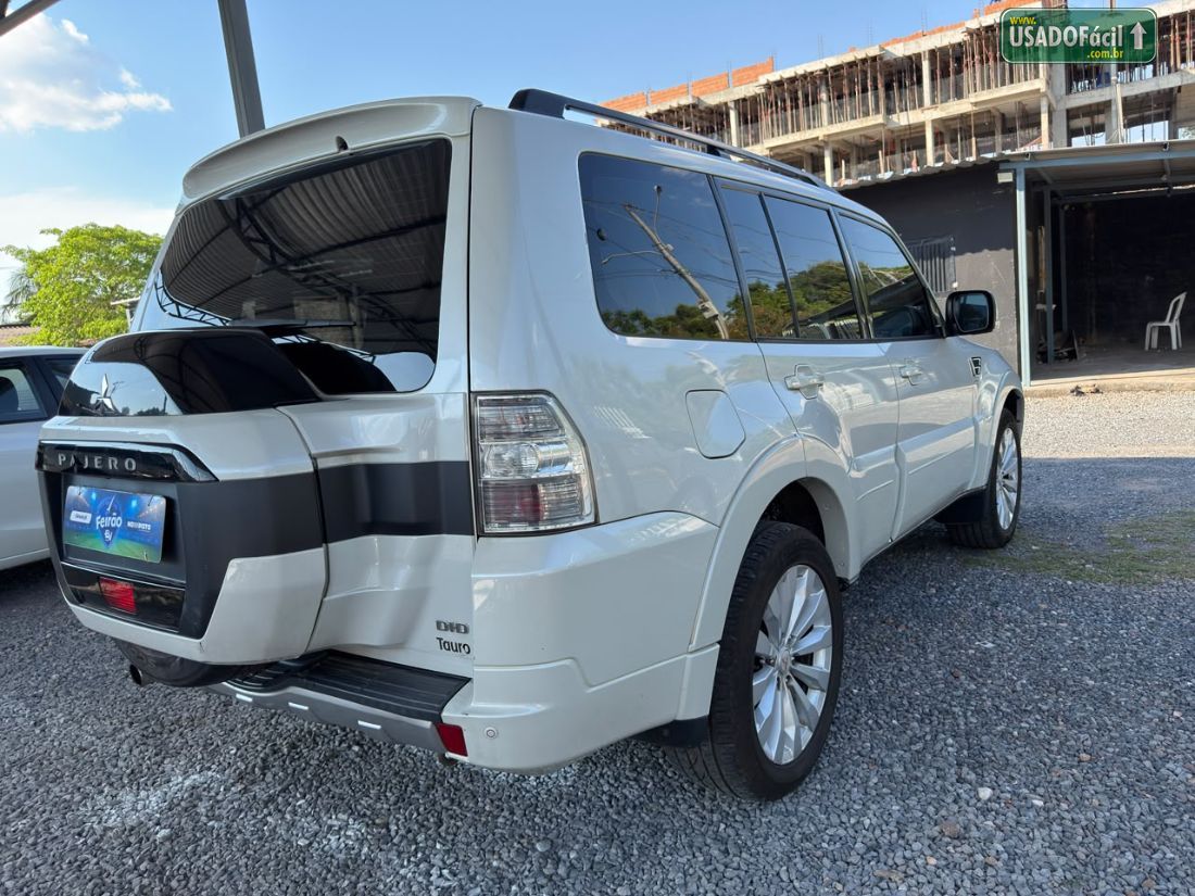 Mitsubishi Pajero HPE 3.2 4x4 Turbo Intercooler Automático Diesel 2015/2016 — foto 5 de 15