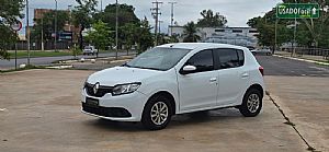 Renault Sandero Authentique 1.0 Flex 5P