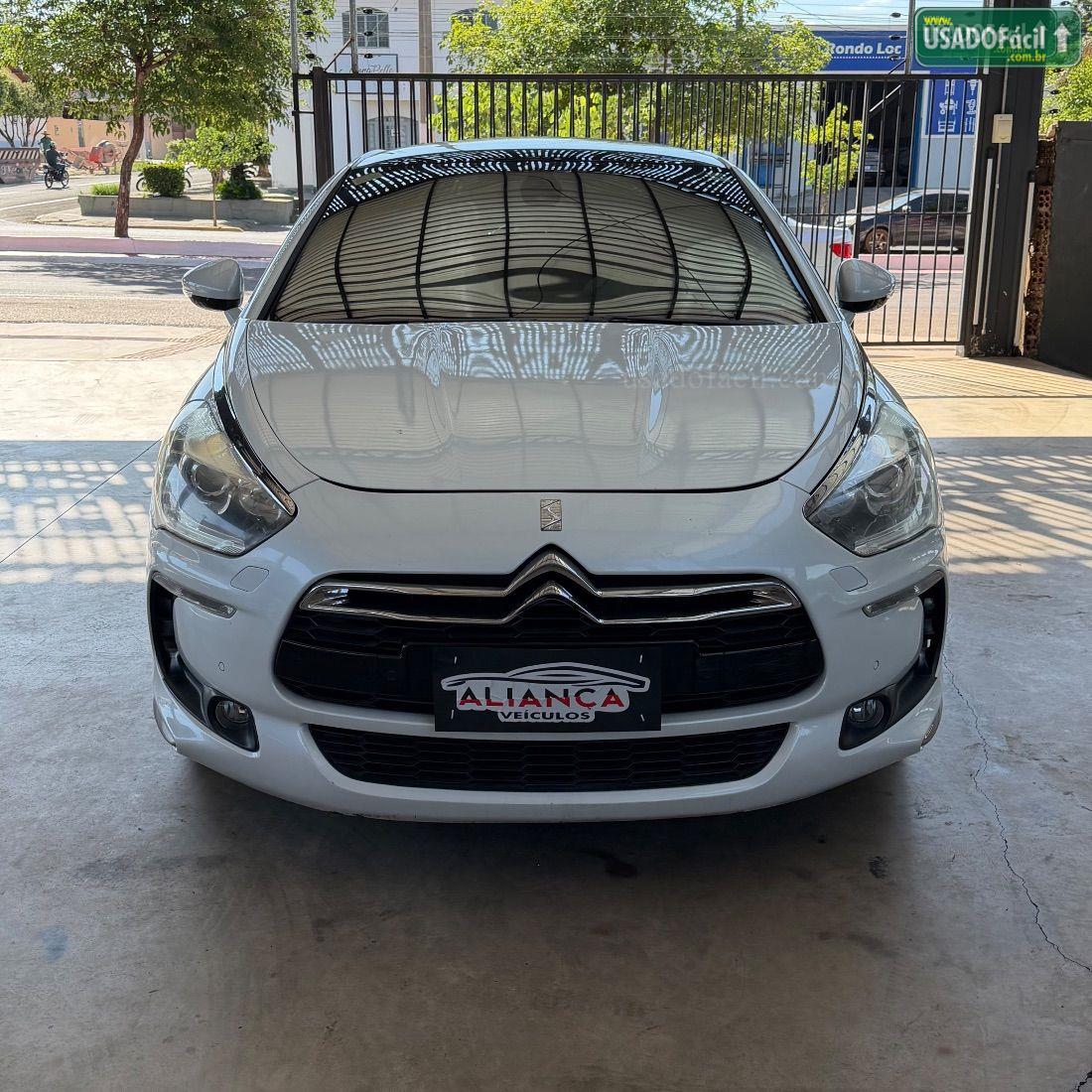 CITROEN DS5 1.6 Turbo Automático 5P 2013/2014 — foto 2 de 10