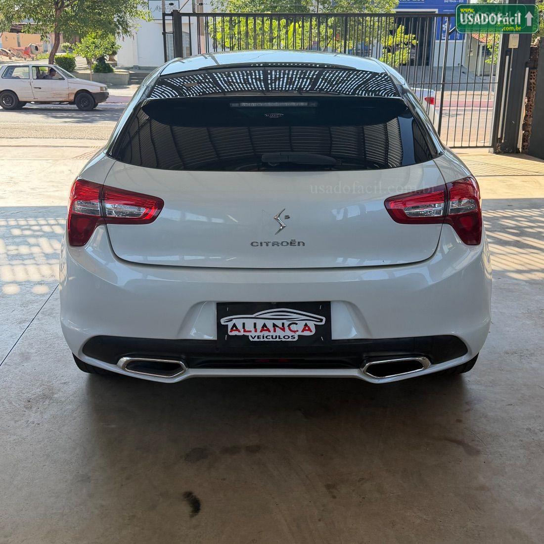 CITROEN DS5 1.6 Turbo Automático 5P 2013/2014 — foto 5 de 10